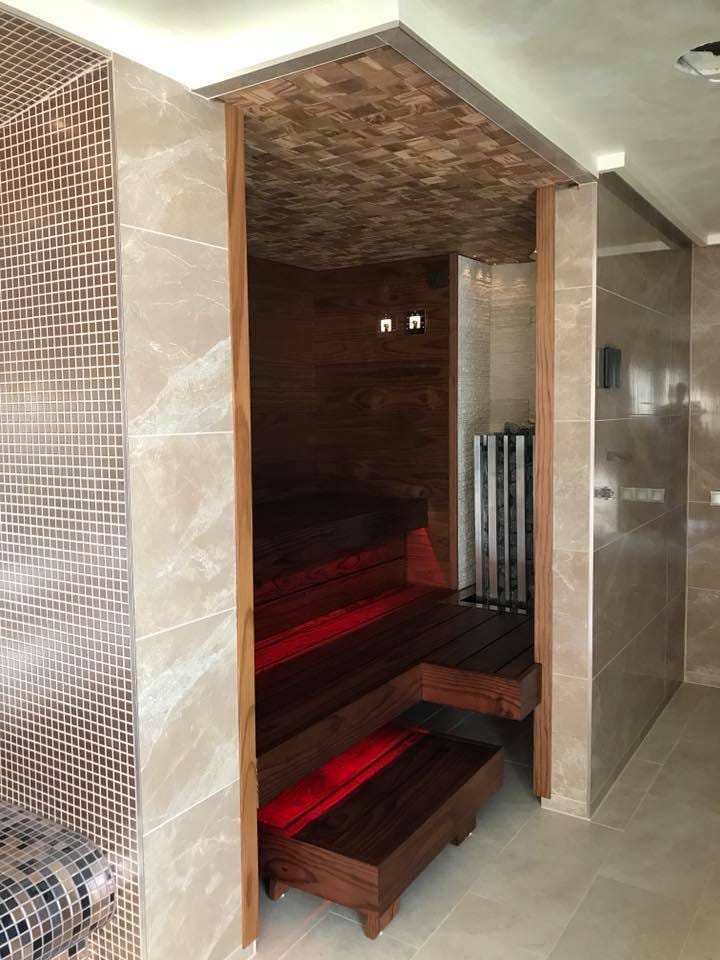 Saunas & Spas